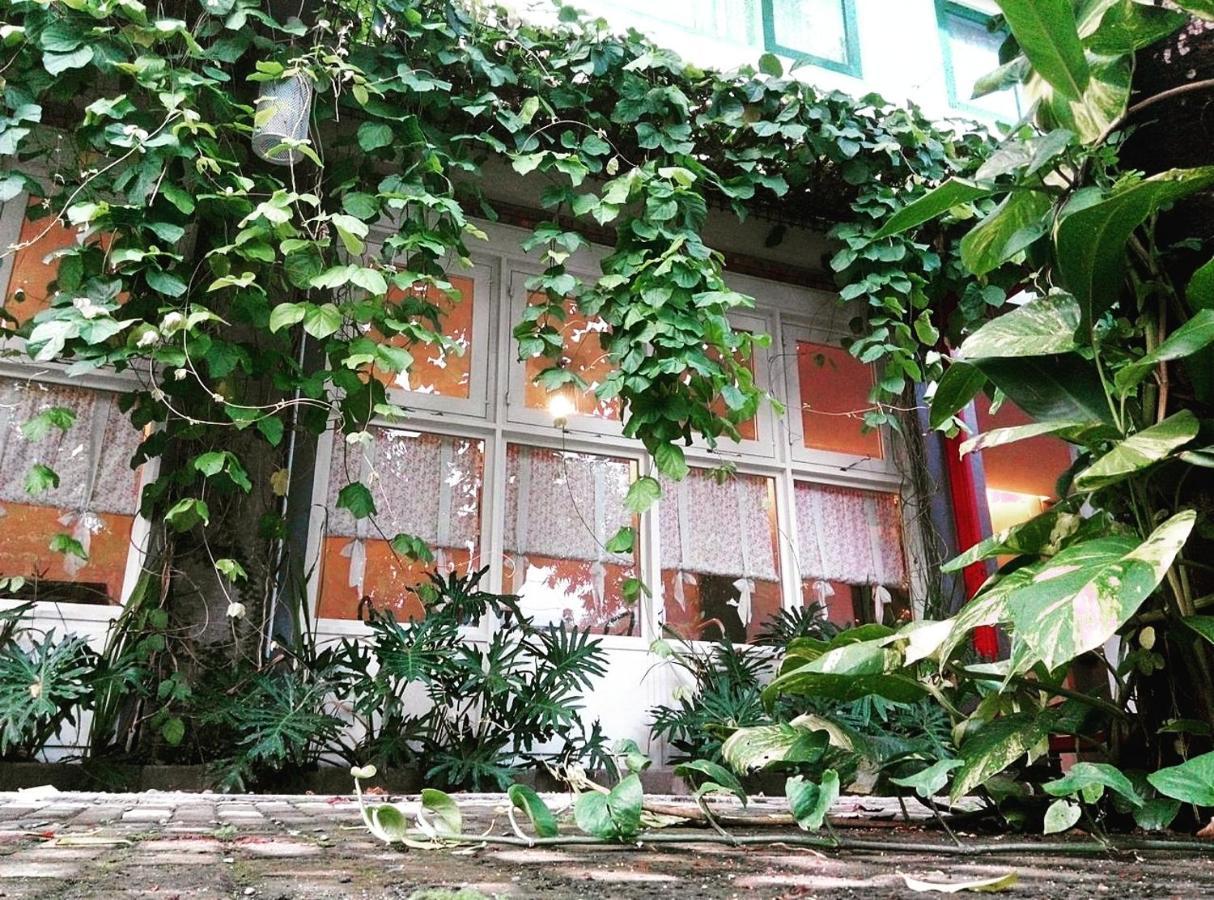 Roemah 28 Syariah Hotell Medan Exteriör bild