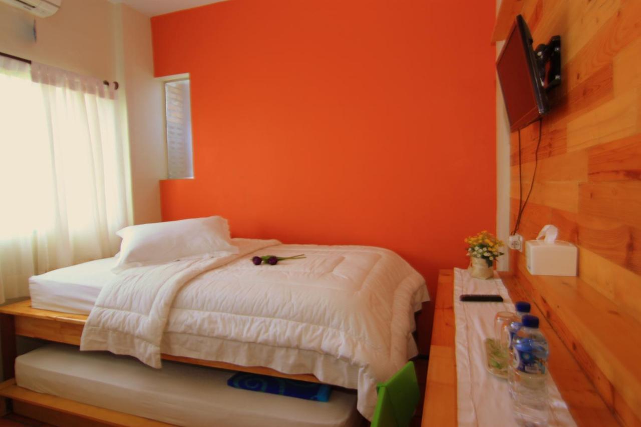 Roemah 28 Syariah Hotell Medan Exteriör bild