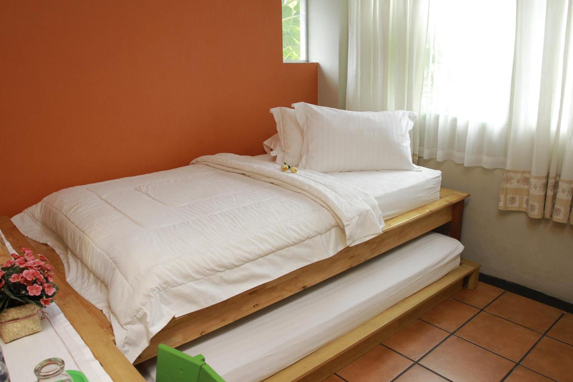 Roemah 28 Syariah Hotell Medan Exteriör bild
